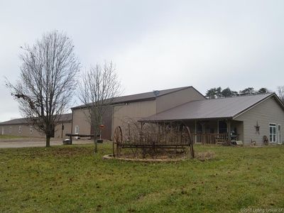 11964 E Honey Run Rd, Pekin, IN, 47165