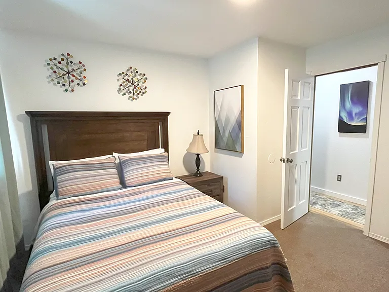 7533 Regal Mountain Dr — Photo 10