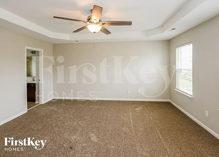 4637 Triumph Dr SW — Photo 10