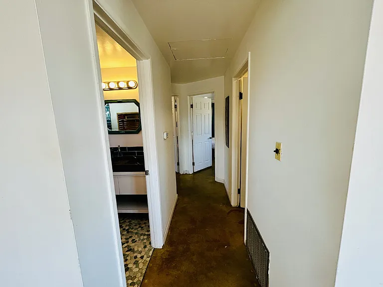 63208 Sandola Ln — Photo 14
