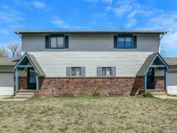 140-142 E Wood Ave, Clearwater, KS 67026