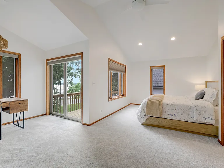 3448 N Shore Dr — Photo 28
