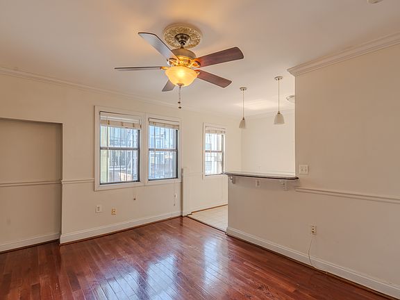 3rd image of 315 Evarts St NE APT 102