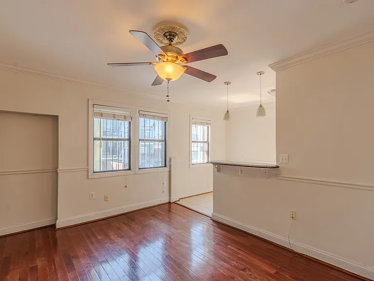 315 Evarts St NE #102 — Photo 3