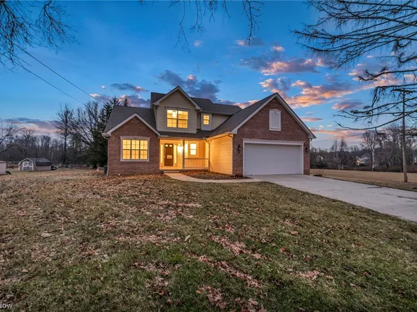 9367 Chamberlin Rd, Twinsburg, OH 44087