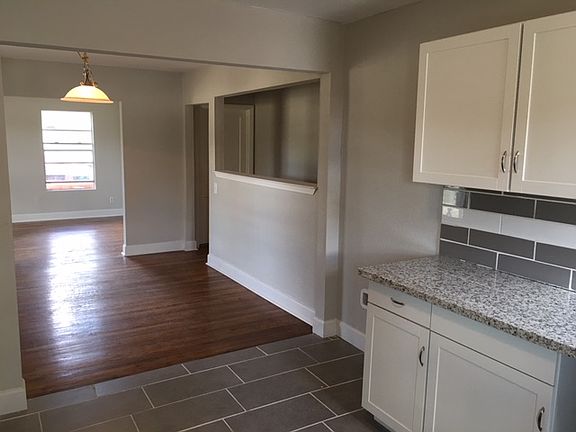 5th image of 418 S Audubon Dr