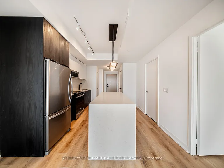5 York Rd #1701 — Photo 9
