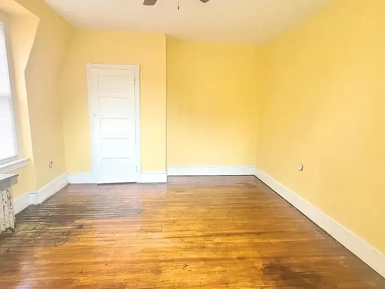 5113 N Broad St — Photo 13