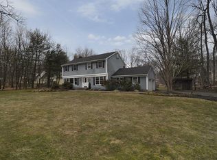 209 Youngs Rd, Mahwah, NJ 07430