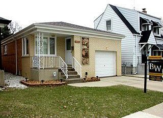 1st image of 3315 N Oriole Ave