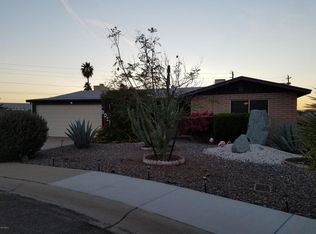 902 S Ocotillo Dr, Apache Junction, AZ 85120