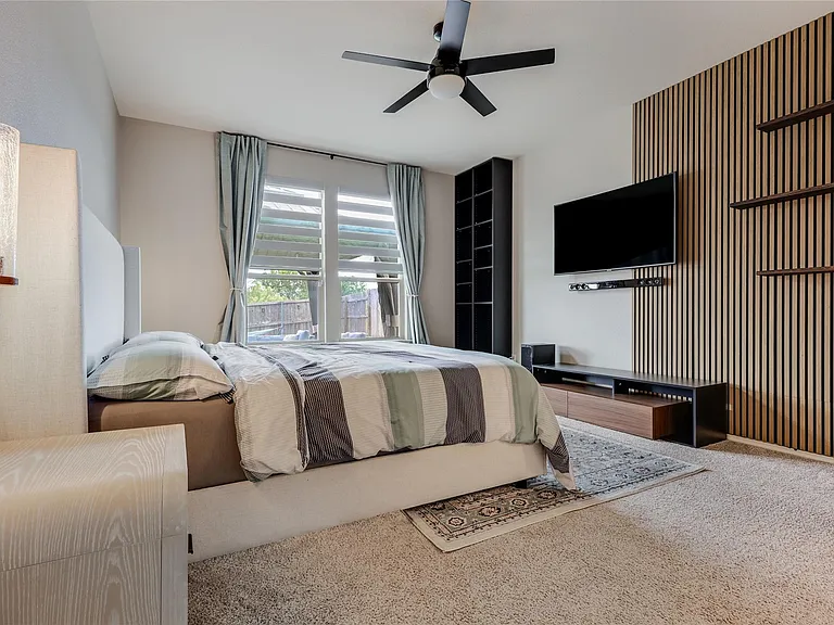7013 Armagh Dr — Photo 25