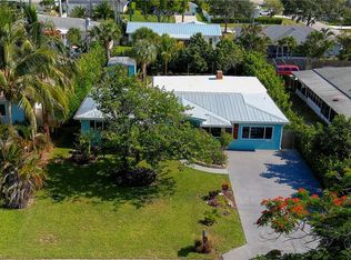 1385 Wisconsin Dr, Naples, FL 34103