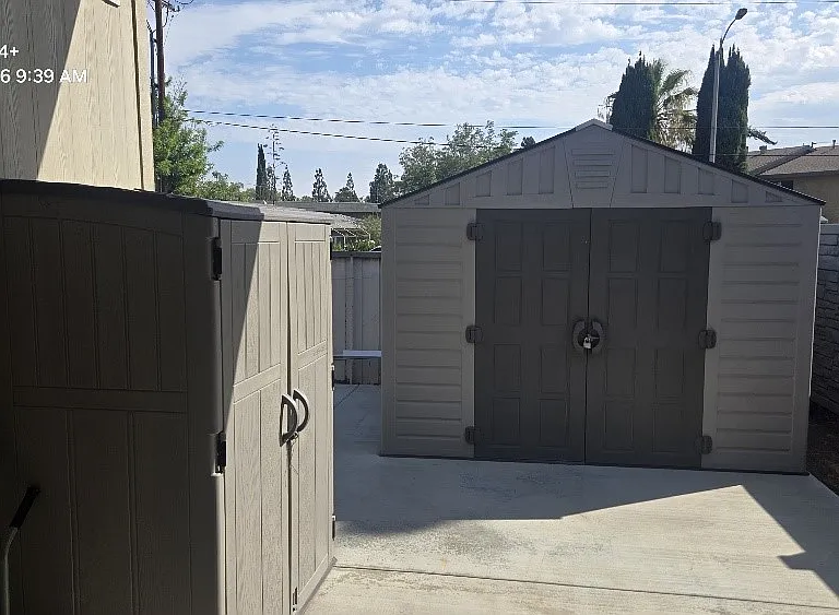 1361 Shadowglen Way — Photo 18