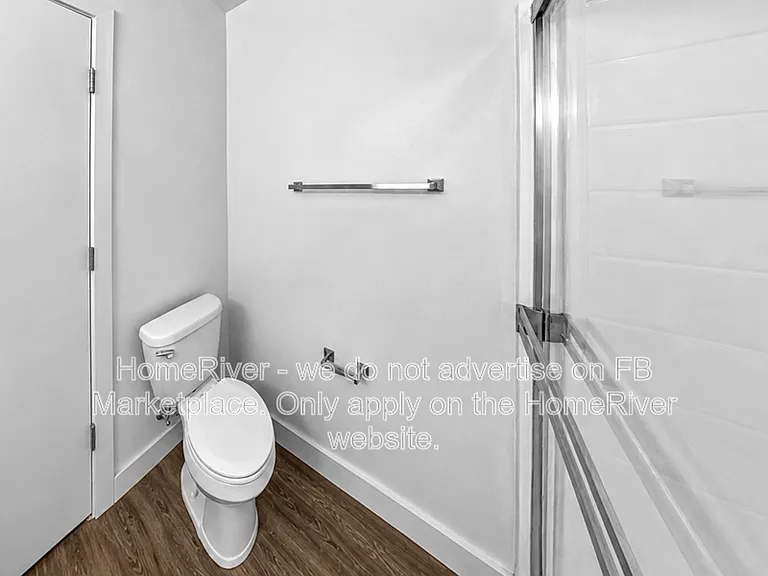 1000 W 5th St #1014 — Photo 14