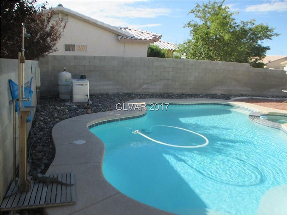 2nd image of 3217 Cedar Point Way #0