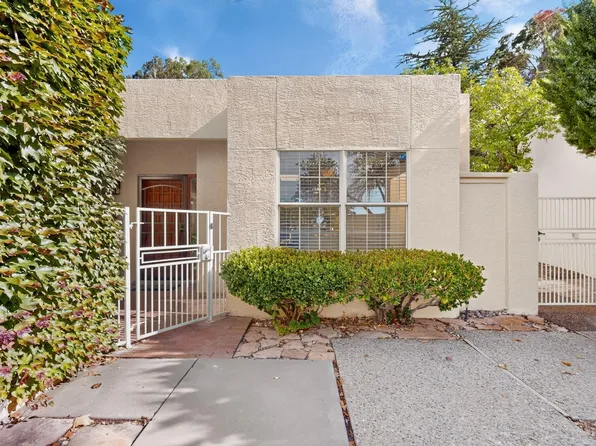 8233 Countrywood Rd NE, Albuquerque, NM 87109