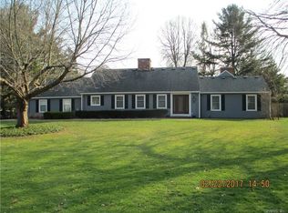 371 Allens Creek Rd, Rochester, NY 14618