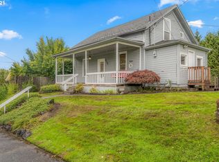 313 E 4th St, Rainier, OR 97048