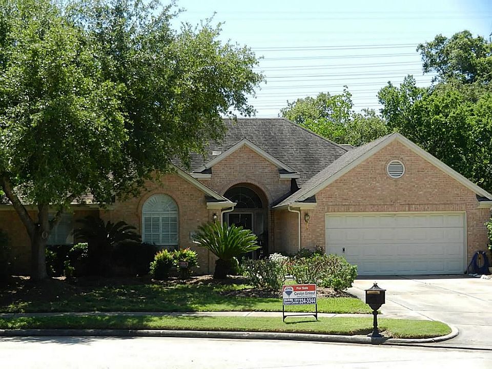1st image of 2409 Lake Front Ct