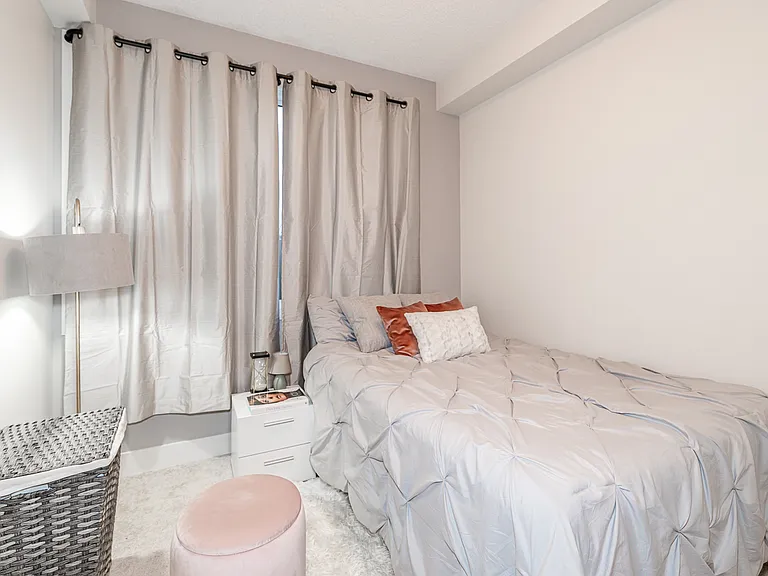 426 Allard Blvd SW — Photo 13