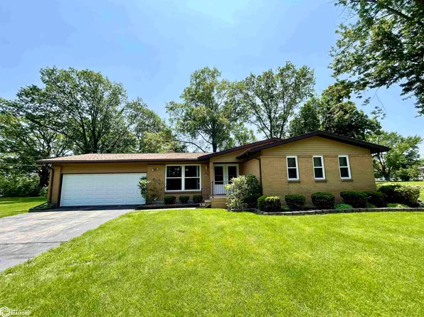 3325 Country Club Ln, Fort Madison, IA 52627