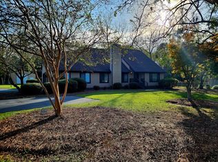 938 W Roanoke Dr, Fitzgerald, GA 31750