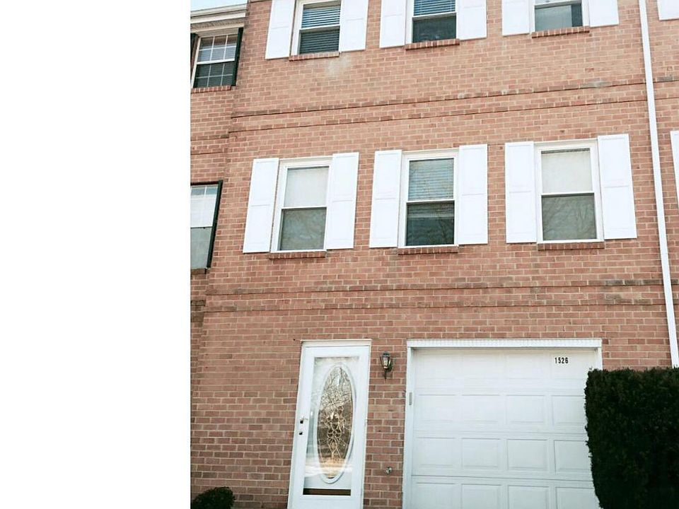 1st image of 1526 S Coventry Ln
