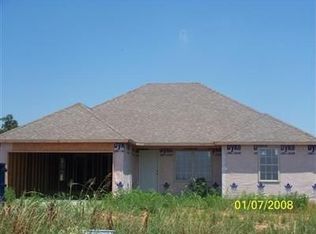 317 W Calais St, Republic, MO 65738