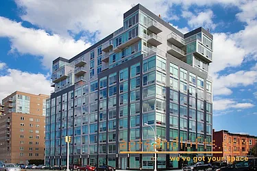 Rented by aptsandlofts.com