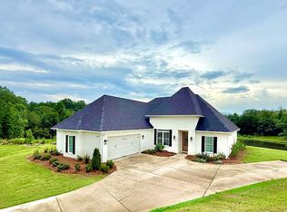 3635 Trevon Ct, Opelika, AL 36801