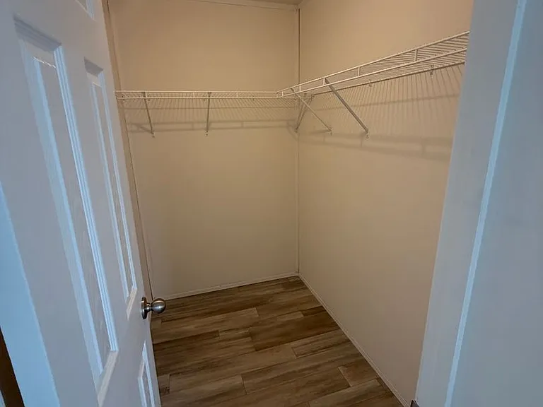 2158 Meadow Ridge Rd — Photo 14