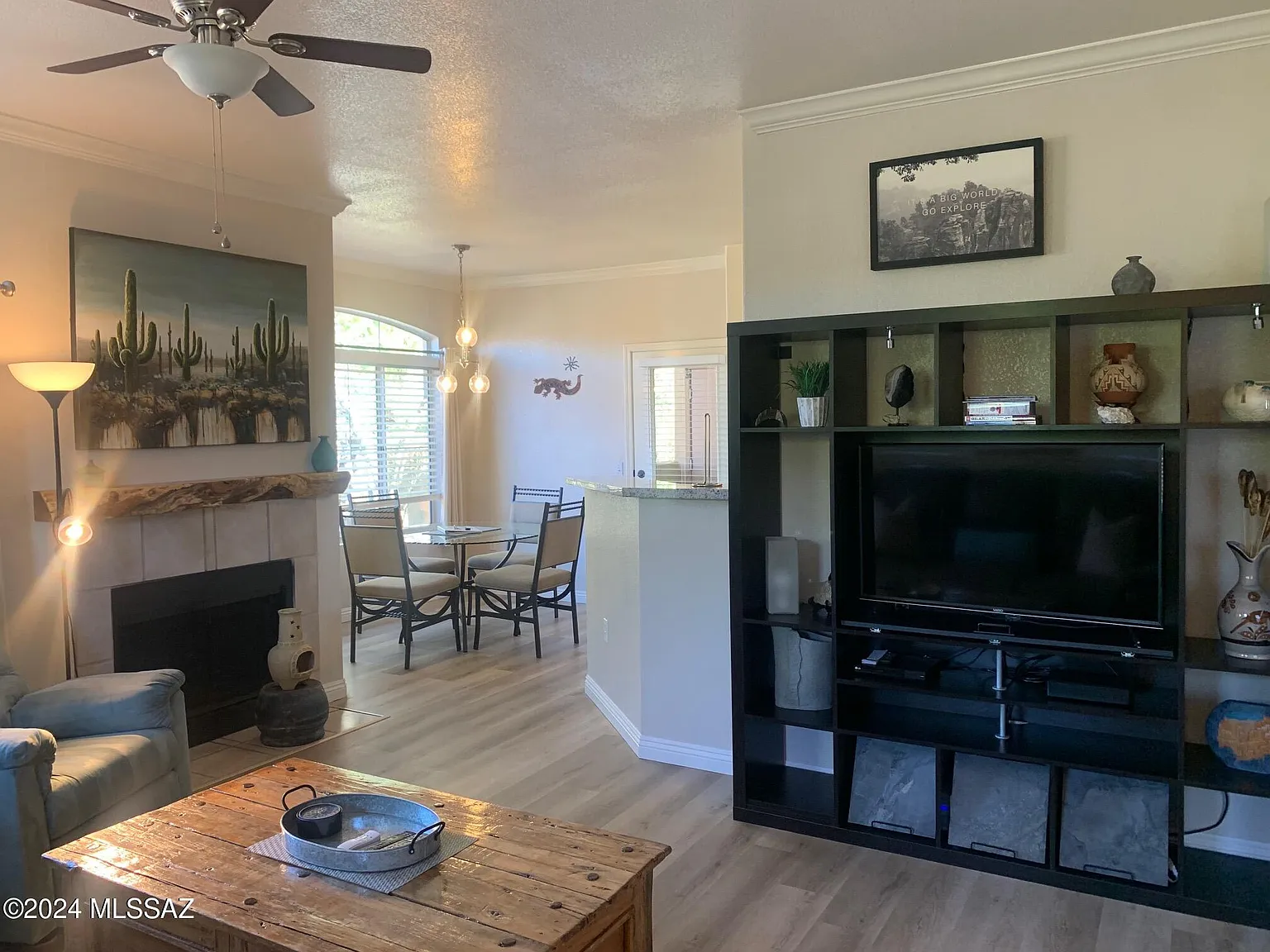 2 bed, 2.0 bath, 1048 sqft, $1,800 — Photo 4