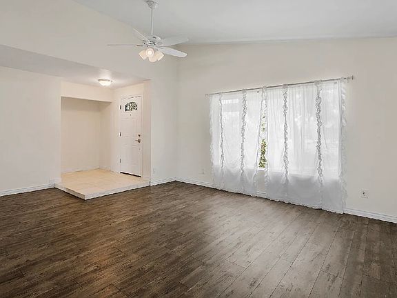 5th image of 2730 E Aldine St