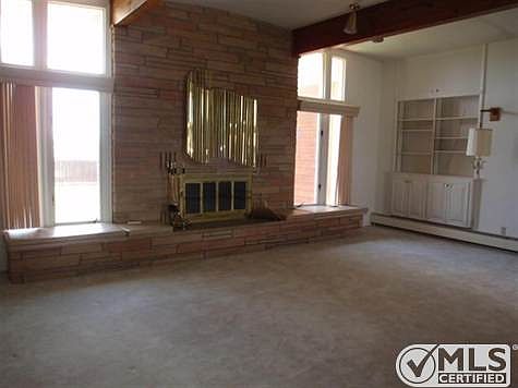 2nd image of 601 Meadow Crest Dr