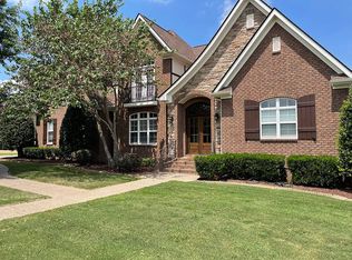 1020 Dillon Ln, Gallatin, TN 37066