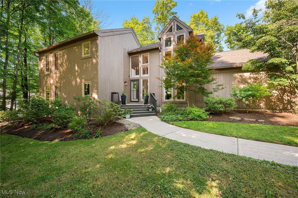 Real estate listing image