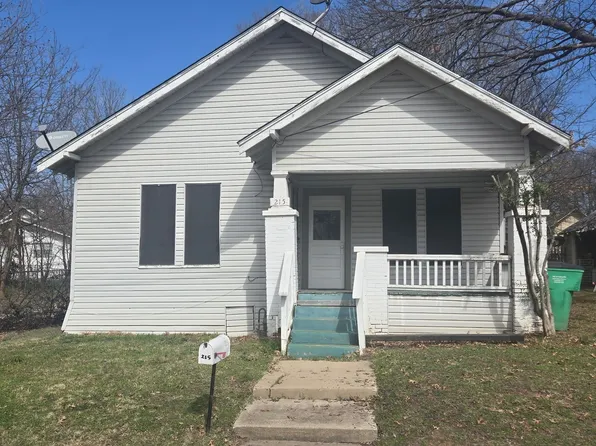 215 Bell St, Gainesville, TX 76240