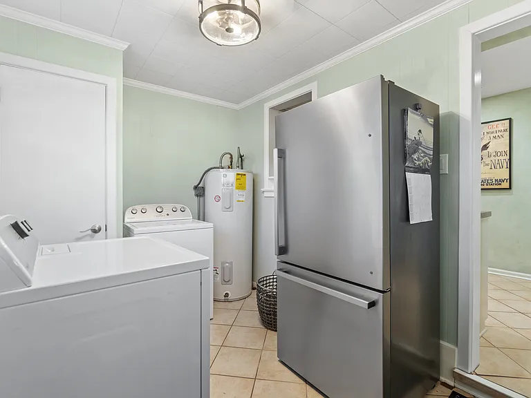 405 Farrell St #B — Photo 13
