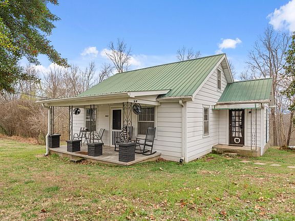 3rd image of 3367 Bowker Rd