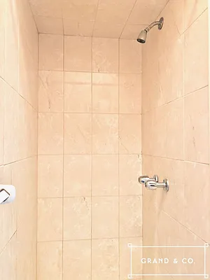 Rented by Grand & Co. | media 7