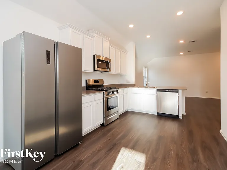 18438 Running Shadow Ct — Photo 8