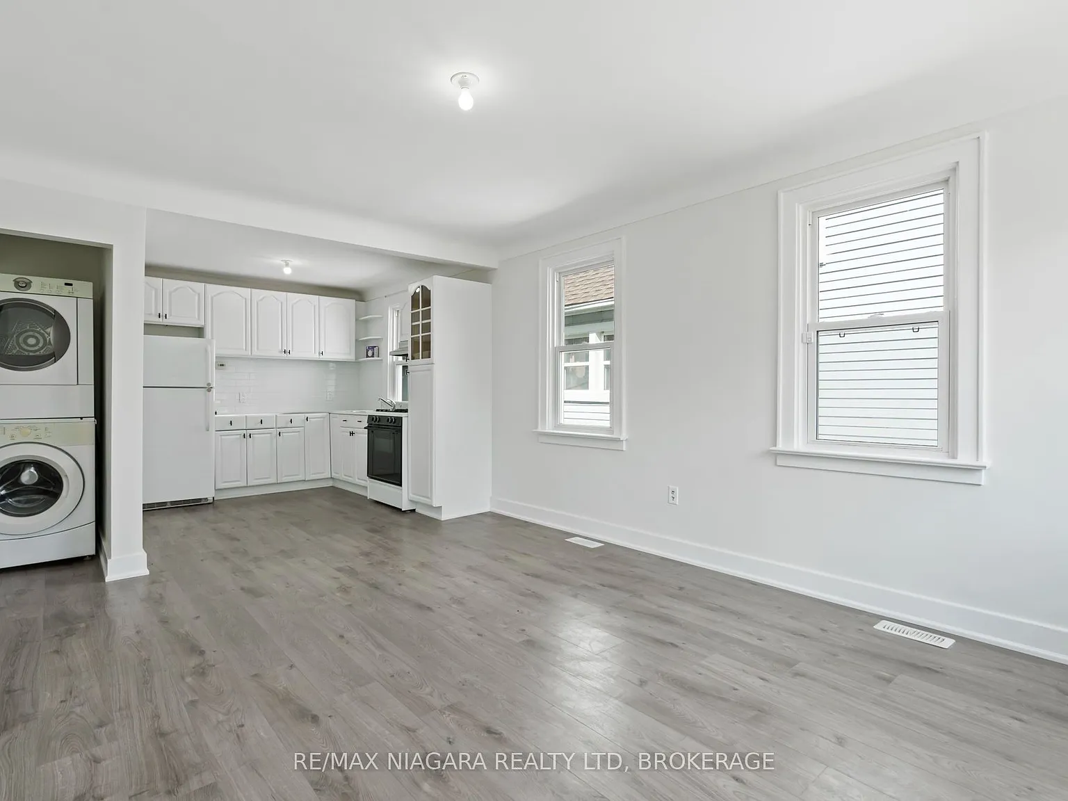 2 bed, $1,800 — Photo 1