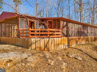 406 Dogwood Ln, Martin, GA 30557