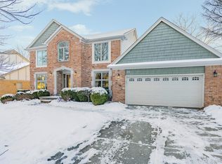 66 Stonetree Cir, Rochester Hills, MI 48309