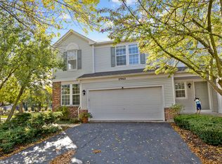 2962 Peachtree Cir, Aurora, IL 60502