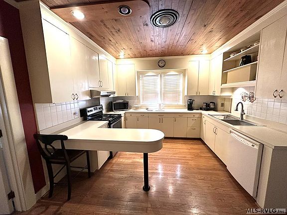 6th image of this home