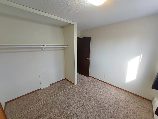 7148 Parke Ave — Photo 12