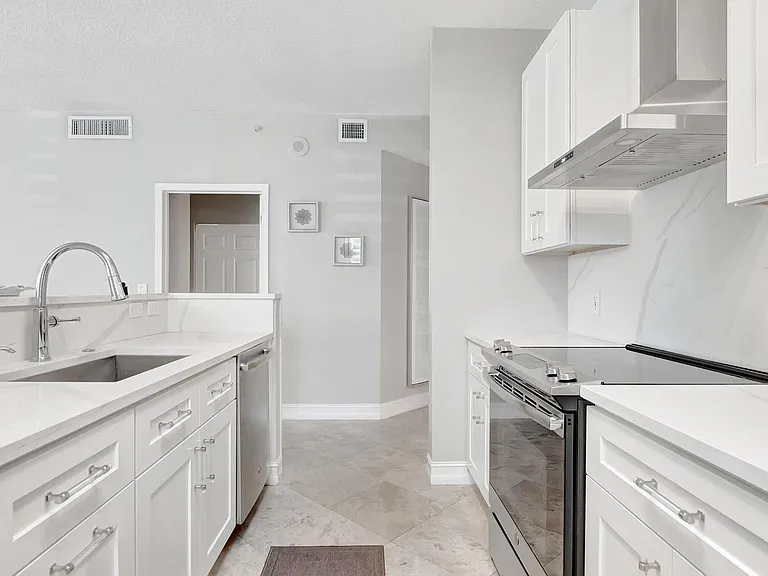 3606 S Ocean Blvd #108 — Photo 4