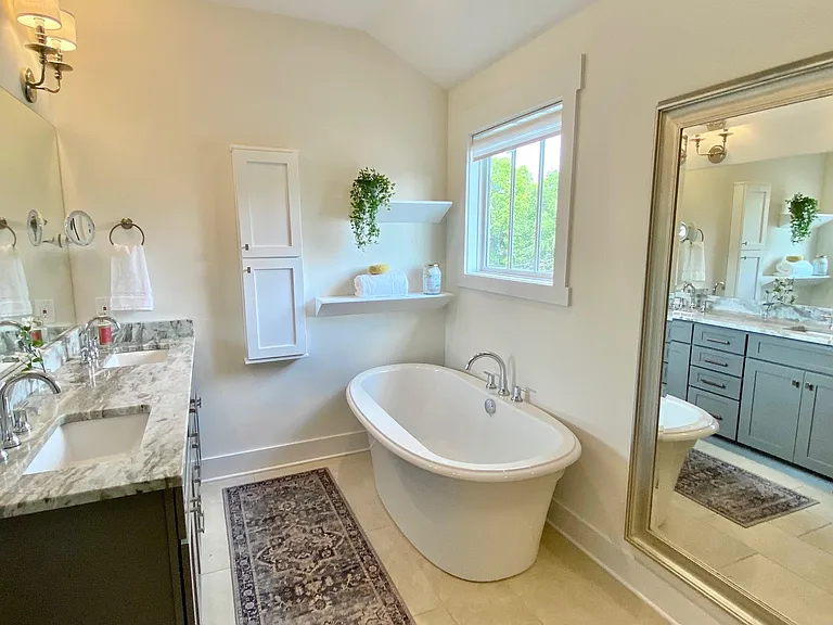 1002A Caldwell Ave — Photo 19